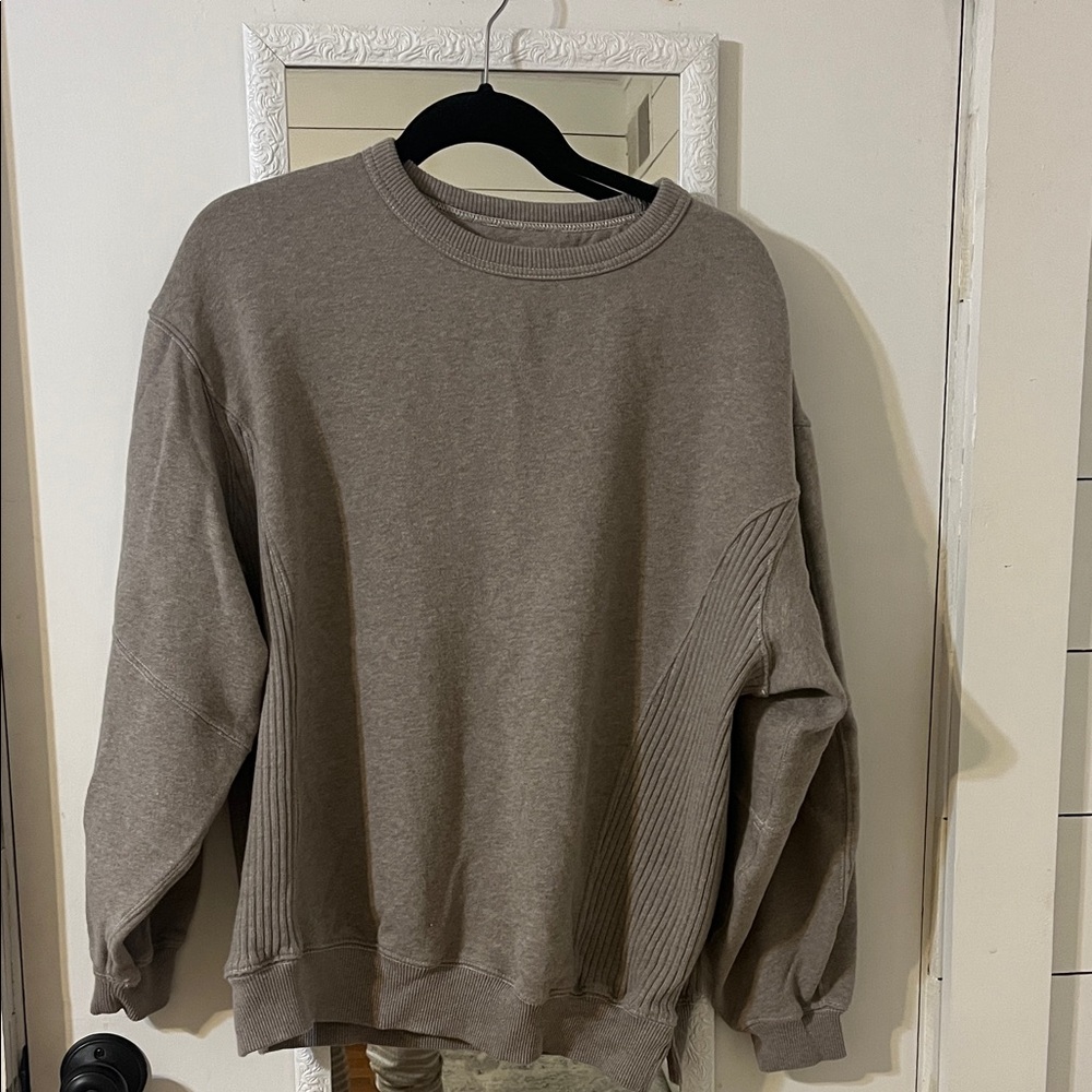 Aerie Women's Taupe Ribbed Sweatshirt